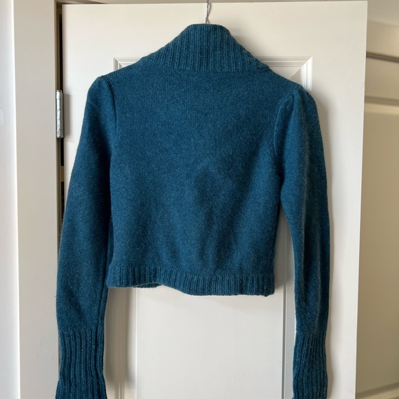 Left on Houston. Size Small. Peacock blue, vintage brown buttons, crop sweater - Picture 5 of 12